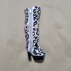Na Na Na Surprise Doll Piper Prim Rainbow Leopard Left Boot Replacement